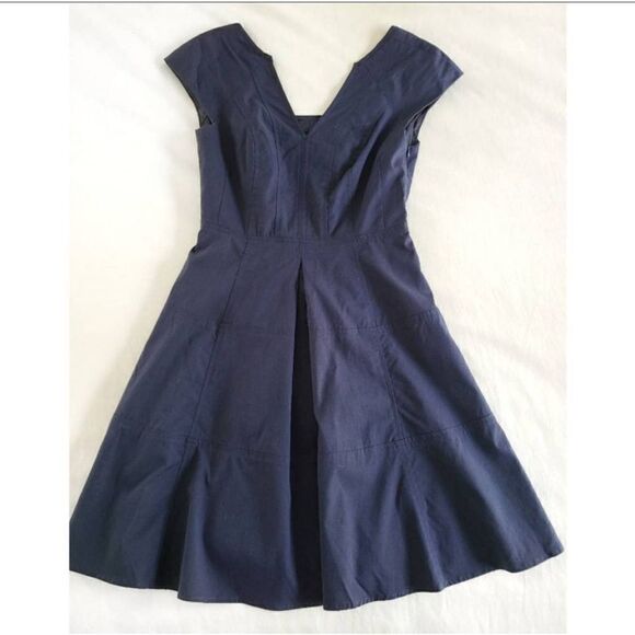 Nanette Lepore Zobra Dress Women's Size 0 Indigo Back Cutout Pleated Cap Sleeve - Picture 1 of 6